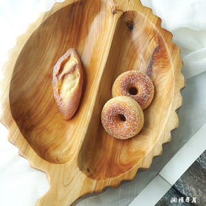 Plato de madera maciza con forma de durian, color natural, de una sola capa, bandeja para servir postres para uso doméstico - Product Image 1