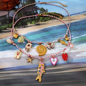 Collar de Cuerda Trenzada Asu Boho Chic con Dijes de Pez, Estrella de Mar y Ojo Religioso - Joyería de Playa de Verano para Mujer - Product Image 3