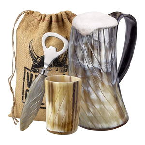 Ensemble de mugs à bière artisanaux en corne naturelle en gros |   Mug à boire de style viking avec ouvre-bouteille et sac cadeau - Product Image 1