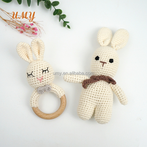 Caja de regalo para recién nacido, juego de regalo orgánico de <span class=keywords><strong>Hello</strong></span> World, Manta de algodón de muselina para bebé, babero de dentición, sonajero, juego de juguete de madera - Product Image 6