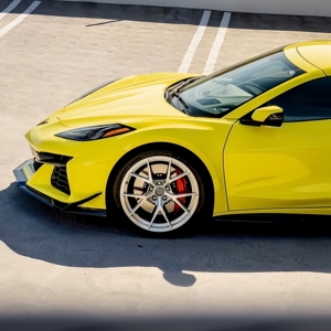 Rines SHIN Forjados en Plata Pulida con Diseño en Y, Ligeros y Cóncavos, de 17-24 Pulgadas, 5x120, para Corvette C8 Z06, Ford Mustang GT, Autos de Alto Rendimiento - Product Image 4