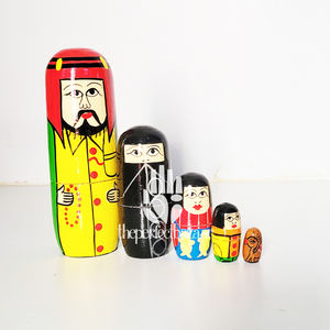 ตุ๊กตาไม้มุสลิม ตุ๊กตาอินเดียแบบดั้งเดิม ผลิตในอินเดีย ตุ๊กตาที่สมบูรณ์แบบสำหรับตลาดนัด - Product Image 5