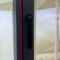 Ventana Moderna de Doble Apertura con Marco Delgado de Aluminio, Insonorizada, con Malla de Seguridad de Acero Inoxidable para Dormitorio y Hotel, con Certificación Energy Star