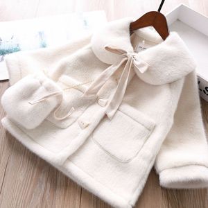Cappotti Invernali alla Moda Coreana per Bambini, Giacche Calde in Pile con Pelliccia per Bambine con Borsa, Abbigliamento Impermeabile per Bambini - Product Image 2