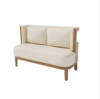 Chaise d'appoint moderne en contreplaqué avec dossier en rotin et assise banquette tressée pour la restauration commerciale, les hôtels et les cafés