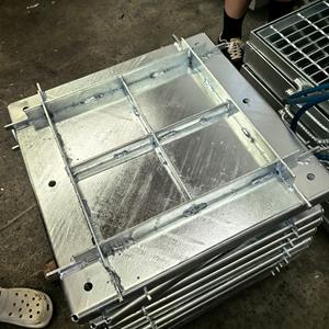 ตะแกรงเหล็กชุบสังกะสีป้องกันการกัดกร่อนสำหรับทางเดินในงานก่อสร้างอุตสาหกรรมและระบบระบายน้ำ - Product Image 2