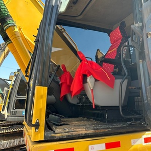 รถขุดตีนตะขาบมือสอง รุ่น Kumastu PC200 กำลังสูง - Product Image 5