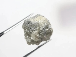 Diamant brut naturel de mine africaine de qualité supérieure 17,78 carats : Diamant gris non poli pour collection de bijoux, bague de fiançailles - Product Image 4