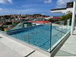 1/2-Zoll 12 mm Starkes Gehärtetes Glas Aluminium U-Profil Brüstungsgeländersystem - Product Image 4