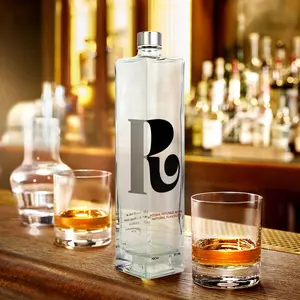 Tùy chỉnh màn hình in ấn vuông 750ml siêu Flint chai thủy tinh với nút chai vít nắp chai rượu cho Vodka Gin Whisky Tequila rum