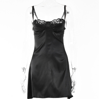 Robes mini en satin sexy en dentelle en gros pour femmes, été 2022, dos nu, décolleté plongeant, robe d'été