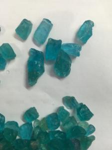Commercio All'ingrosso di Massima Per La Vendita Neon <span class=keywords><strong>Apatite</strong></span> naturale Ruvida Della <span class=keywords><strong>Pietra</strong></span> <span class=keywords><strong>Preziosa</strong></span> - Product Image 3