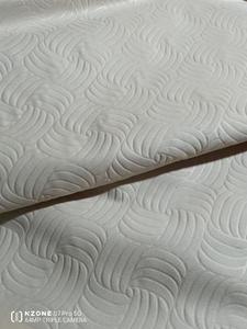 Proveedor de rollos de tela de microfibra de poliéster <span class=keywords><strong>100</strong></span>% con relieve, precio económico de fábrica en China 2026, para fundas de almohada - Product Image 6