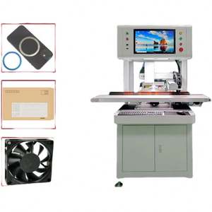 เครื่องติดฉลากแบบแบนอัตโนมัติความแม่นยำสูงด้วยระบบ CCD สำหรับตรวจสอบตำแหน่ง ใช้กับแฟลชไดรฟ์ USB และชิ้นส่วนอิเล็กทรอนิกส์ - Product Image 2