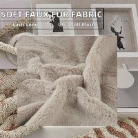 Vente en gros 100% polyester lapin fausse fourrure tissu en peluche Super doux 8mm anti-pilule tricoté jouet trame tricoté Techniques