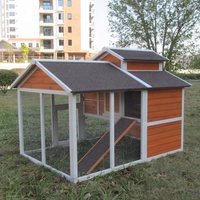 En bois conceptions de maison de poulet coop poule clapier maison d'animal familier avec la grande course