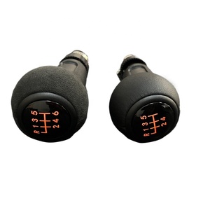VW Audi Skoda için LED'li <span class=keywords><strong>5</strong></span> 6 Vitesli Süet Deri Malzemeli Otomatik Araba Vites Topuzu - Product Image 4