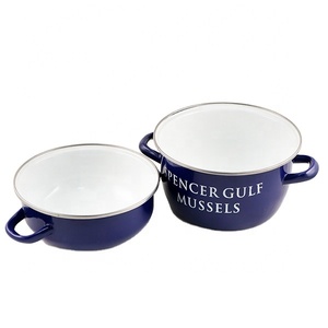 Olla para Mejillones de <span class=keywords><strong>Hierro</strong></span> Fundido Esmaltado con Dos Asas y Tapa de Vidrio Templado, Diseño Europeo, Ecológica, Negra/Roja/Verde/Azul, Tamaños de 14-26 cm - Product Image 4