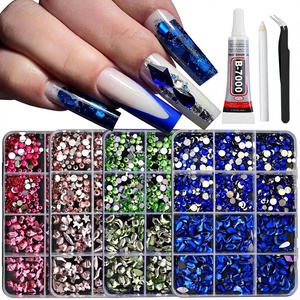 Nouveaux strass transparents Newby AB à dos plat irrégulier de 3 mm pour <span class=keywords><strong>nail</strong></span> <span class=keywords><strong>art</strong></span> <span class=keywords><strong>et</strong></span> vêtements DIY, boîte de 12 compartiments - Product Image 1