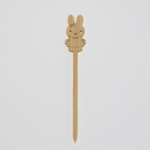 Spiedini di bambù intagliati dal design accattivante, adatti ai bambini, lunghezza universale 12 cm, bastoncini di bambù monouso <span class=keywords><strong>per</strong></span> snack di benvenuto in hotel - Product Image 4