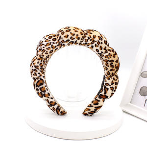 Bandeau en tissu tressé imprimé léopard IFOND avec rembourrage en éponge, matière polyester pour le port quotidien des femmes, SPA, maquillage, beauté - Product Image 5