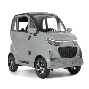 Scooter de Movilidad Eléctrico para Personas Mayores, Totalmente Cerrado, de 3 Asientos, con Tracción Trasera de 4 Ruedas, Asientos de Cuero, Cámara Trasera, Techo Solar e Interior Oscuro - Product Image 1