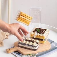 Maßgefertigte Kekse Quadratische Plastik-Klarsichtbox Plastik-Tiramisu-Kuchenbehälter Dessertbox mit Deckel Snackle-Box-Ideen