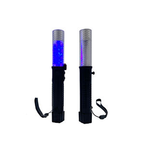 ポータブル安全警告トーチバトンマーシャリングワンド充電式LEDトラフィックバトン - Product Image 4