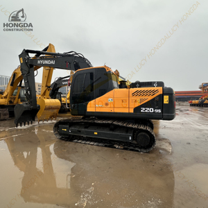 Excavatrice Hyundai 220LC-9S d'occasion 22 tonnes Pelle hydraulique sur chenilles Corée État d'origine Composants du noyau Moteur 20 tonnes - Product Image 3