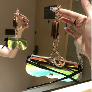 Korean-style <b>cute</b> PVC glasses clip, laser-cut glasses case/<b>sunglasses</b> bag, can be hung on bags/glasses cases/keychains - Product Image 5