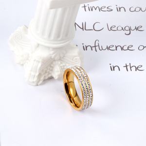 Anillos Brillantes de Nuevo Diseño, Joyería de Acero Inoxidable, Chapado en Oro de 18K, Anillo Personalizado de Alta Calidad con Circonita Cúbica para Mujer - Product Image 4