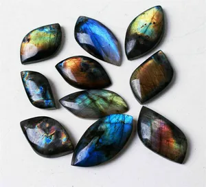 Natural Good Flash Labradorite Pendant Crystal Pendant From Madagascar