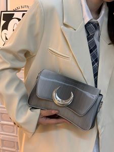 2024 nuovo <span class=keywords><strong>fantastico</strong></span> Design della luna borsa avanzata per ascelle alta catena di colore con Zip <span class=keywords><strong>alla</strong></span> <span class=keywords><strong>moda</strong></span> impermeabile a tracolla singola - Product Image 2