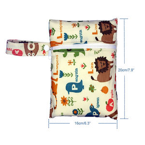 Mini <span class=keywords><strong>sac</strong></span> humide avec stockage de masque de collation réutilisable étanche 18*14cm <span class=keywords><strong>sac</strong></span> de maternité motif imprimé pour coussinets d'allaitement menstruels - Product Image 2