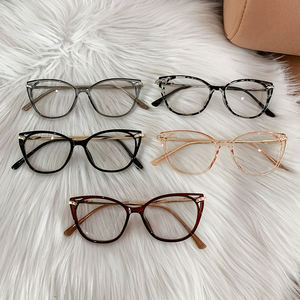 نظارات معدنية عصرية جديدة على شكل عين القط + إطار PC ، إطار فوتوكرومي ، إطار عصري للنساء - Product Image 2