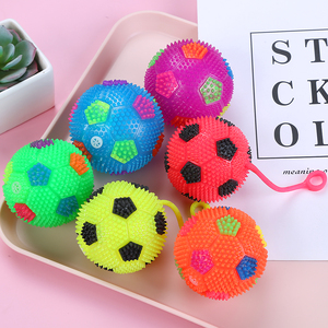 KEHUI balle collante Style chaud Fidget jouet coloré jouet balles <span class=keywords><strong>YO</strong></span> 7.5 sifflet football sifflet jouet pour enfants - Product Image 4