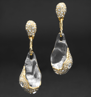 Boucles d'oreilles longues en forme de larme irrégulière en résine de cristal transparent plaqué or chunk artistique pour femmes