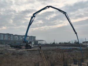 Trung Quốc Jiuhe nhà máy nhỏ 38M 42M 47M 48M 53M 56M 63m xe tải gắn bê tông bùng nổ bơm để bán - Product Image 4