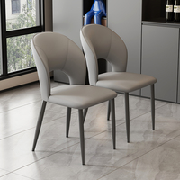 Chaise de salle à manger minimaliste en métal crème avec dossier blanc lumière maison espace commercial pour petit appartement café thé boutique restauration