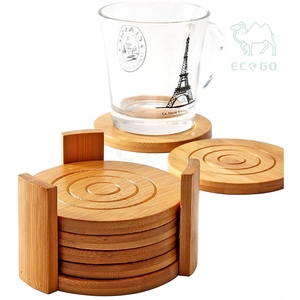 Juego de Posavasos y Salvamanteles Redondos de Bambú Ecológicos y Modernos para Vasos, Protección de Mesa en Cualquier Superficie - Product Image 1