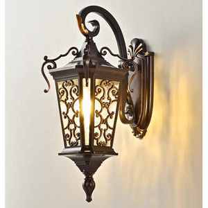 Lampes murales extérieures de style rétro noires, vente en gros d'usine, lampes LED étanches, lampes de parc et de cour extérieures - Product Image 1