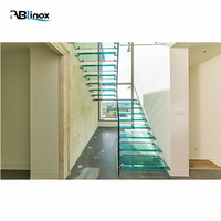 Nouveau design Escalier intérieur flottant avec verre Escalier en verre flottant Escalier en verre en bois design moderne