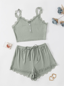 Nouvel ensemble décontracté de pyjama en dentelle pour femme avec short et caraco – Ensemble de vêtements de nuit pour femme de haute qualité - Product Image 4