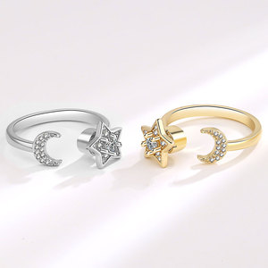 Anillos Ajustables de Cobre Bañado en Oro con Microincrustaciones de Zirconia, Diseño de Luna y Estrellas Celestiales, para la Ansiedad, de Moda para Mujer - Product Image 4