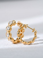 Boucles d'oreilles en or 18 carats avec diamants de laboratoire, perles de culture à bulles style Old Money, rangée de diamants complète