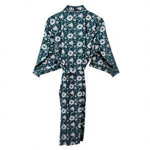 Bata Kimono Artesanal de Algodón Floral Verde Esmeralda, Transpirable y Ecológica, con Estampado Indio a Bloque, Larga - Product Image 1