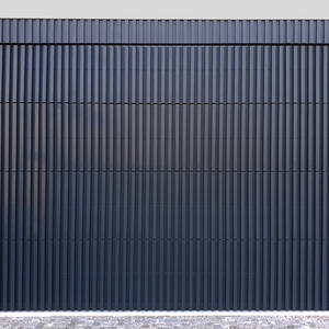Porte de garage en aluminium à lames verticales automatiques dissimulées modernes personnalisées - Product Image 6