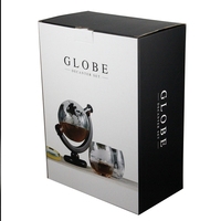 Cadeau 850ML Bouteille d'alcool Globe en verre Carafe à whisky avec conception de bateau avec base en bois Carafe à whisky bouteilles de vin uniques