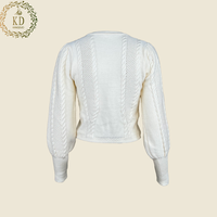 Fabricant de tricot KD personnalisé OEM ODM Cardigan boutonné à manches longues avec pointe torsadée solide pour l'hiver pour femmes chandails