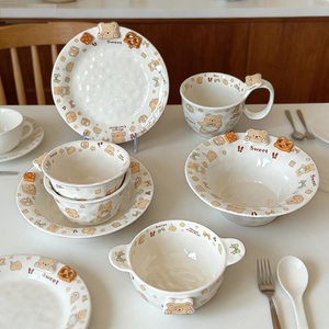 จานเซรามิคลายการ์ตูนรูปหมีเคลือบสีใต้เคลือบสำหรับใส่ขนมหวาน - Product Image 4